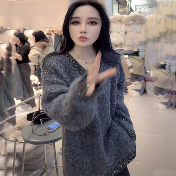 Fashionable and western-style v-neck sweater for women in autumn and winter new retro super good-looking sweater loose new versatile top