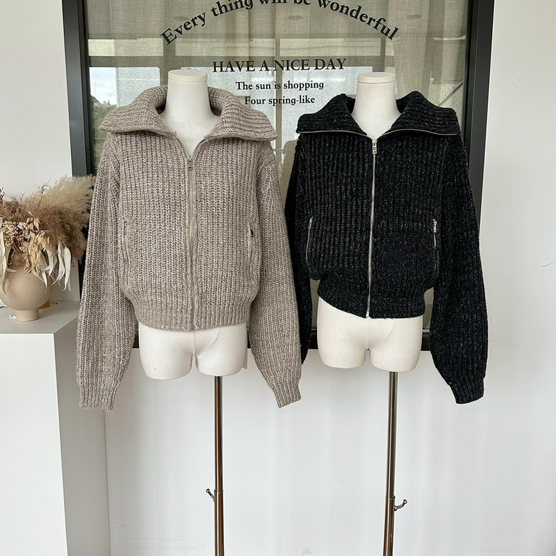 Yangzifan Lemar* Heavy Gauge Four-Color Custom-Dyed Blended Knit Sweater for Women Autumn Two-Tone 1:1 Sweater Yangzifan Lemar* Heavy Gauge Four-Color Custom-Dyed Blended Knit Sweater for Women Autumn Two-Tone 1:1 Sweater