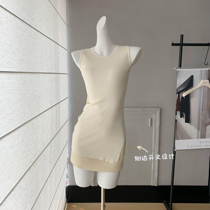 Madoft Model/Yumian Weekend_Versatile King Minimalist A-Line Loose Breathable Linen Short Skirt