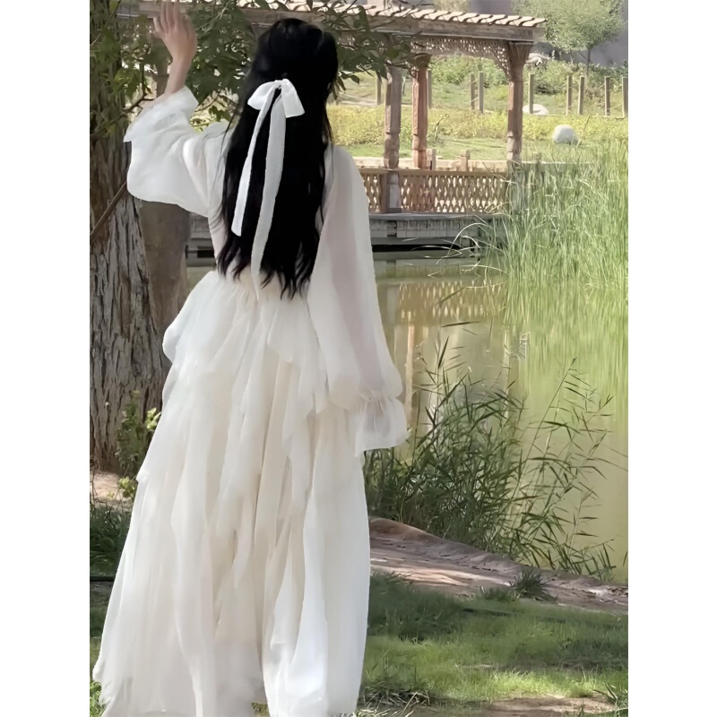 Gentle Wind, White Moonlight Dress, Fairy-Like, Super Fairy-Like, High-End, French Style, Early Autumn, Pure White Long-Sleeved Dress Gentle Wind, White Moonlight Dress, Fairy-Like, Super Fairy-Like, High-End, French Style, Early Autumn, Pure White Long-Sleeved Dress