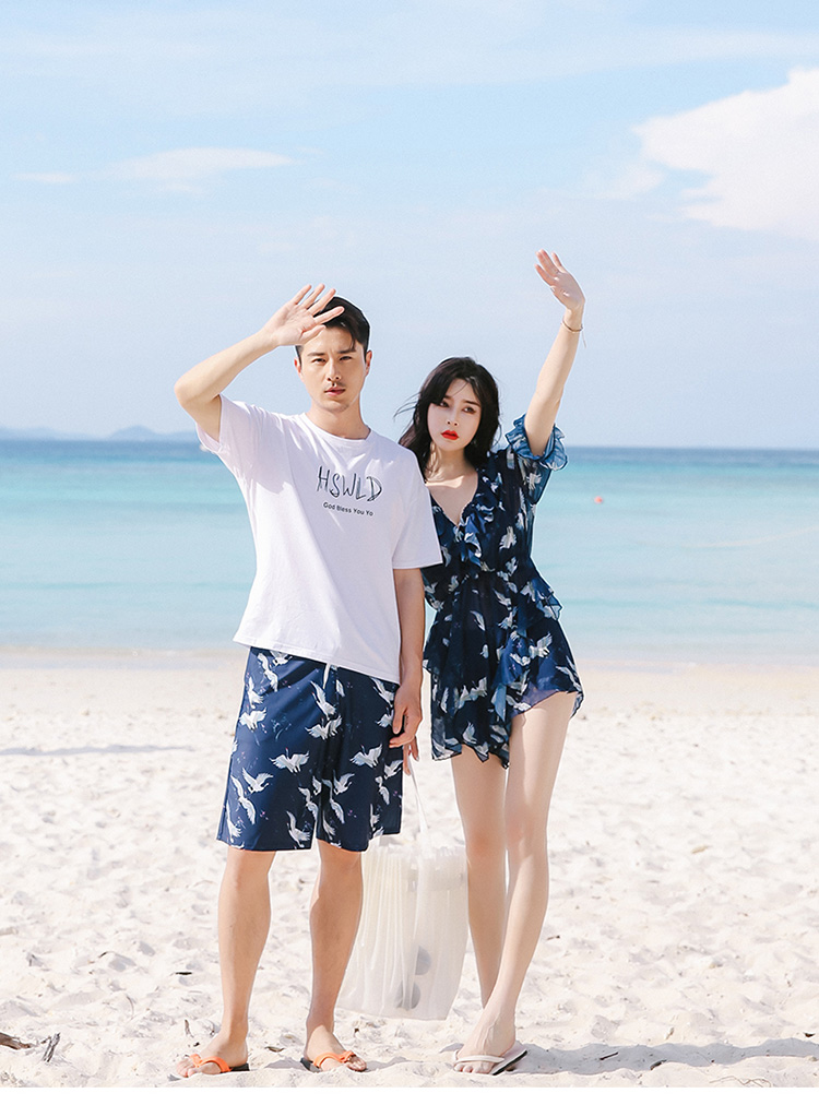 Cặp đôi đồ bơi nữ váy bikini ba mảnh áo ngực nhỏ tập hợp tấm thép tình nhân đi biển mùa xuân nóng bỏng đồ đôi đi biển nam nữ
