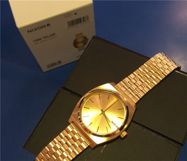 Часы Европа 代购尼克松nixon手表 简约男女石英表金绿色时尚腕表a0451919