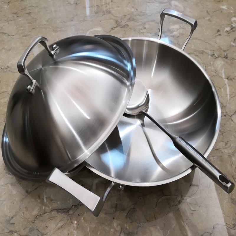 Chen Coke without coating flat bottom without dipping pan 36-40cm Five layers of steel No rivet 304 stainless steel double ear large frying pan