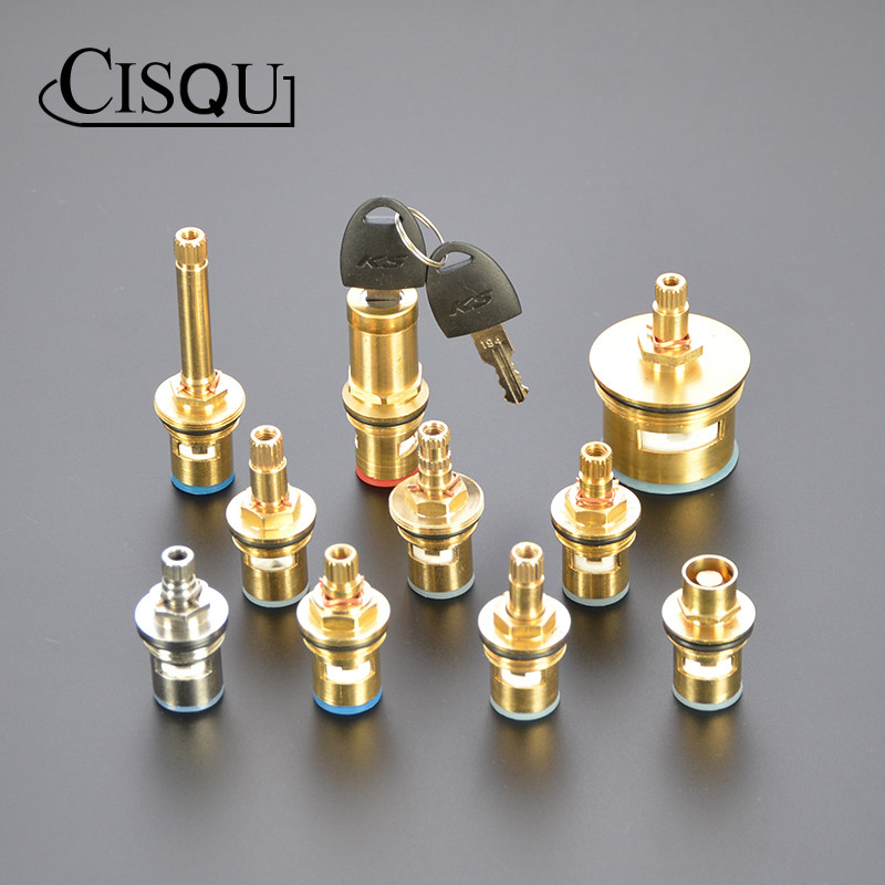 水龙头手柄阀芯：冷热水把手开关的秘密武器，解锁全铜双把快开陶瓷阀芯配件的奥秘！