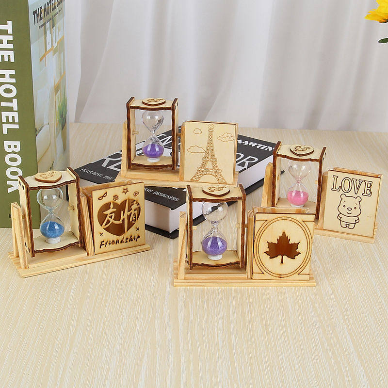 Teacher's Day gift sending teacher male and female classmates Girlfriends Brief Wooden Sanddrain Pen Holder Desk Pendulum for students to give gifts