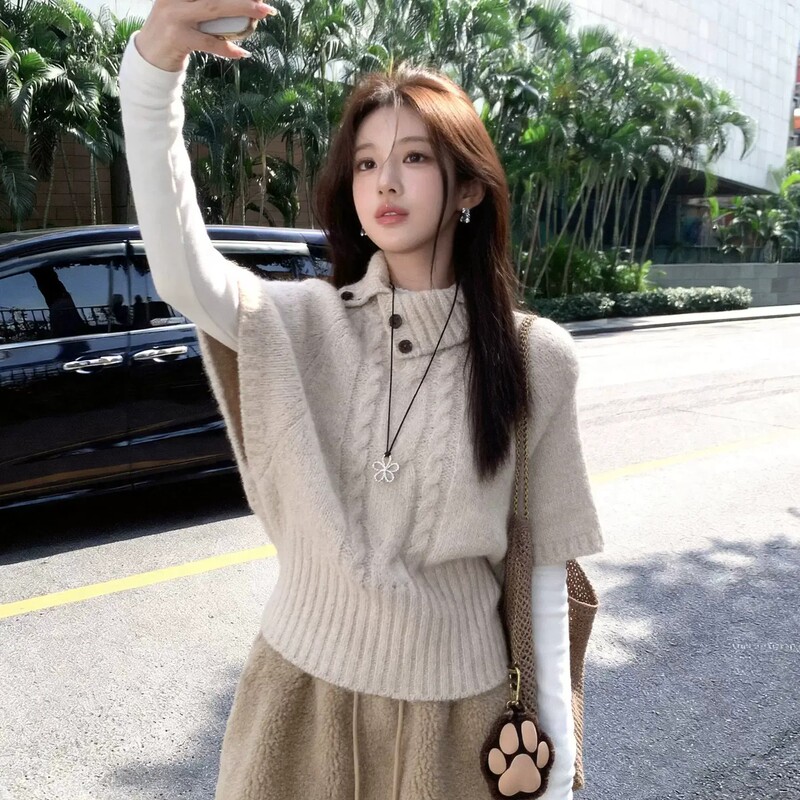 Vintage Style Turn-Down Collar Cable Knit Short-Sleeve Sweater for Women, Cape-Style Loose Early Autumn Top Set