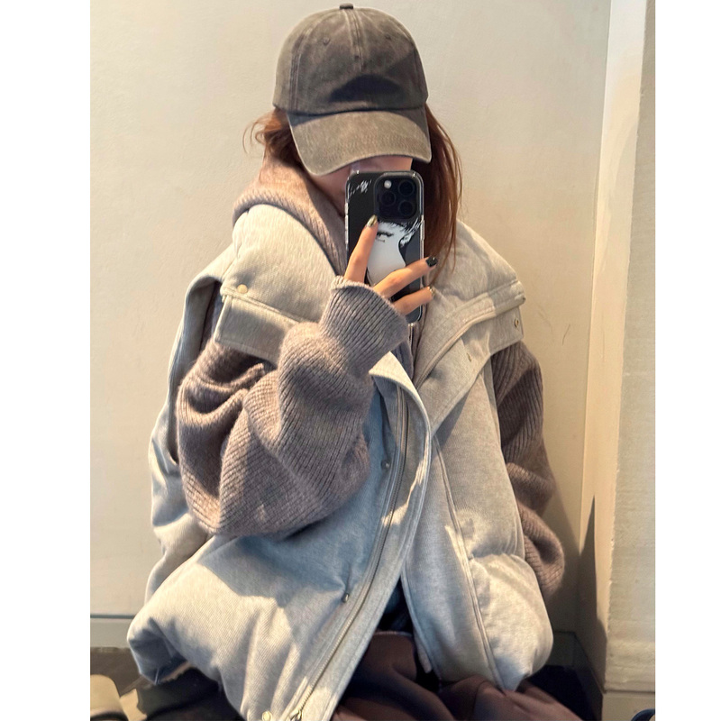 2025 Autumn/Winter New Women's down Vest for Outerwear, Knitted Thickened Warm Vest, Fashionable Vest Jacket for Petite Women