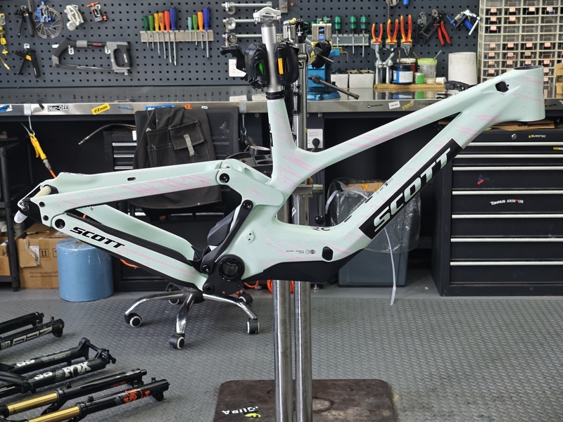 Scott Downhill Frame Package