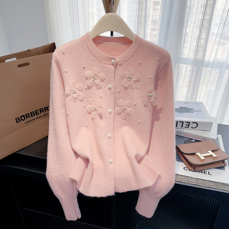 Pink Design with a Sweet and Elaborate Beading and Three-Dimensional Floral Pattern Sweater Cardigan for Women, New Autumn and Winter Knit Top