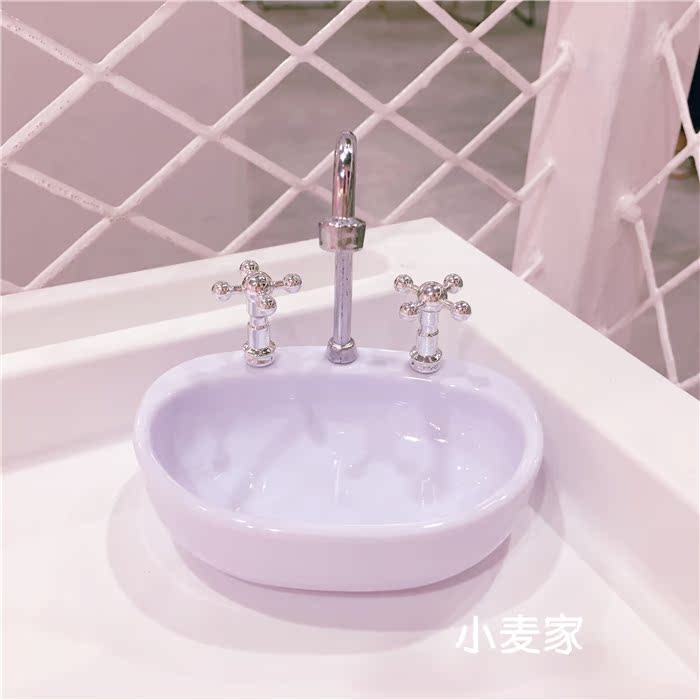 Cô gái phòng trái tim trang trí đồ trang trí mềm dễ thương mini rửa chậu rửa bàn sáng tạo máy tính để bàn hộp lưu trữ dcor phong ngu