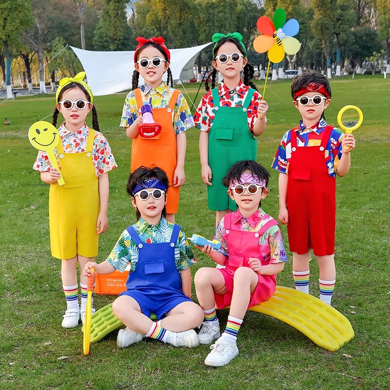 Children's Floral Shirt, Retro Hong Kong Style, Cheerleading Performance Costume, Kindergarten Candy-Colored Overalls Performance Costume Children's Floral Shirt, Retro Hong Kong Style, Cheerleading Performance Costume, Kindergarten Candy-Colored Overalls Performance Costume