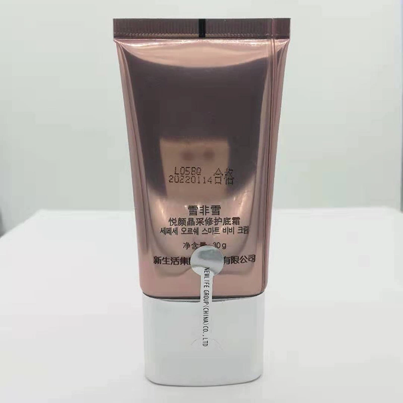 Korea New Life bb cream Yueyan Jingcai sửa chữa kem nền che khuyết điểm cách ly dưỡng ẩm giữ ẩm chính hãng kem bb không tuyết chính hãng - Kem BB