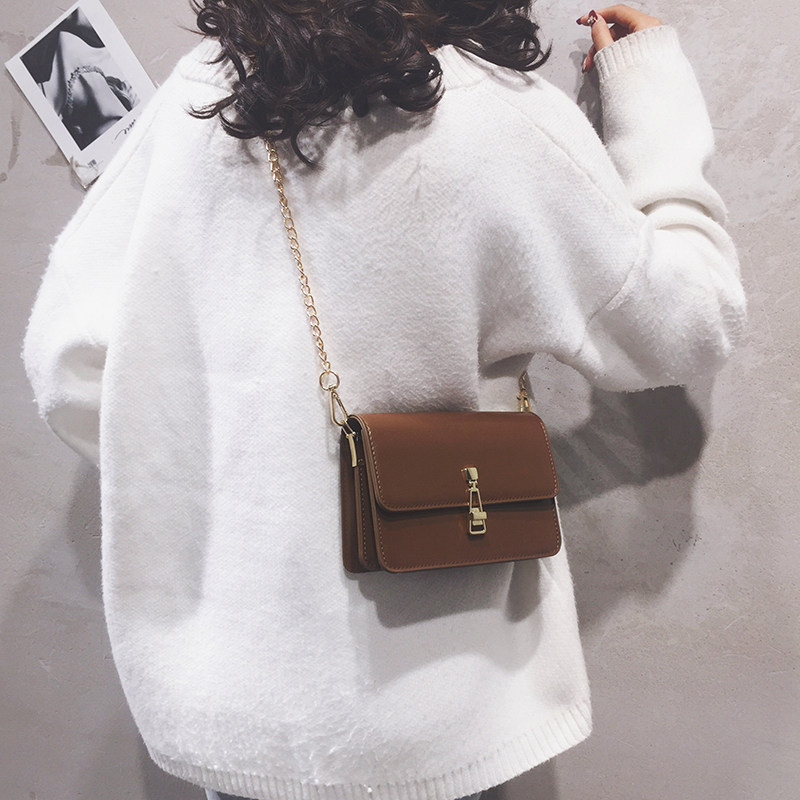 Texture small bag women's new 2021 leather simple Western style casual wild tide shoulder messenger small square bag
