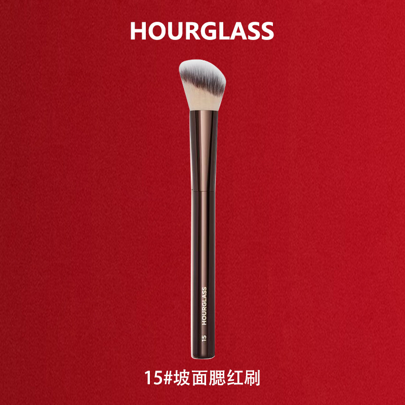 Hourglass Angled Blush Brush, Slanted Liquid Highlight Brush, Contour Brush, Single Makeup Brush N° 15 Hourglass Angled Blush Brush, Slanted Liquid Highlight Brush, Contour Brush, Single Makeup Brush N° 15