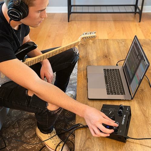 M-AUDIO AIR192 | 4 Профессиональная запись внешняя USB-звуковая карта, микширование пения новая аудио-интерфейс