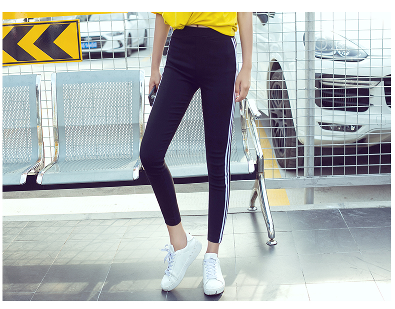 Mùa đông 2018 phiên bản Hàn Quốc của quần legging size lớn mặc cùng nhung dày bó sát sọc mùa thu và quần thể thao mùa đông quần legging lửng