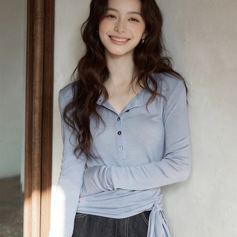 Korean-Style Early Autumn Super Stylish Light Blue Tie-Up Top for Women, New Autumn Long-Sleeve T-Shirt with Unique Design Korean-Style Early Autumn Super Stylish Light Blue Tie-Up Top for Women, New Autumn Long-Sleeve T-Shirt with Unique Design