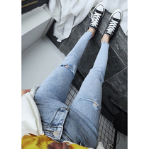 Light blue jeans womens spring 2020 new Korean edition high waist big hole thin blue and white pants nine small feet pants
