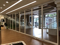 Hotel mobile screen activity partition High partition soundproof partition wall Restaurant rotating sliding door box folding door manufacturer