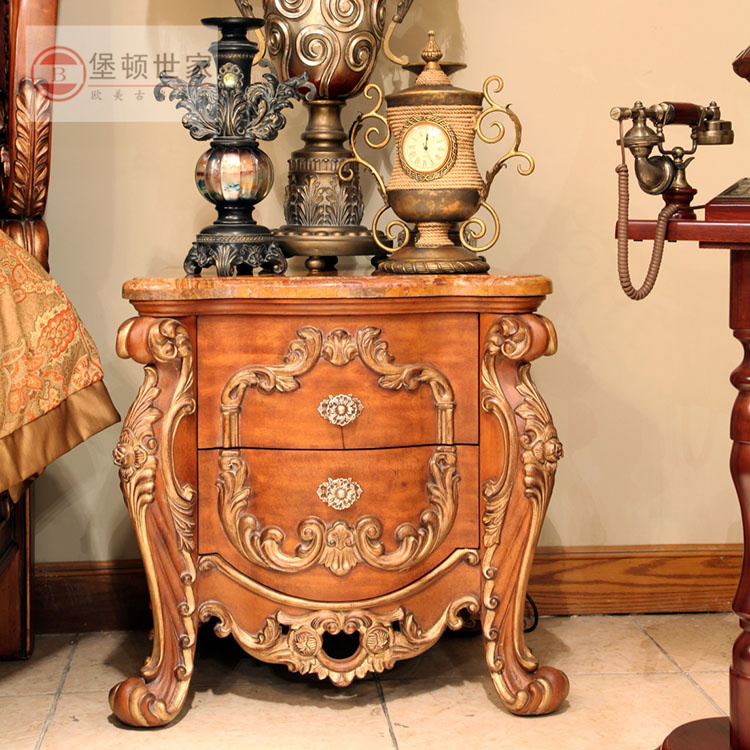 European-style Bedroom Furniture Head Cabinet Luxurious Style Sketching Bed Head Cabinet Villa Bedrooms Solid Wood Engraving Bedside Cabinet