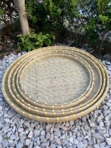 First-Layer Bamboo Green Dustpan for Home Use, Round and Non-Perforated, Commercial Bamboo Tray for Drying Vegetables, B
