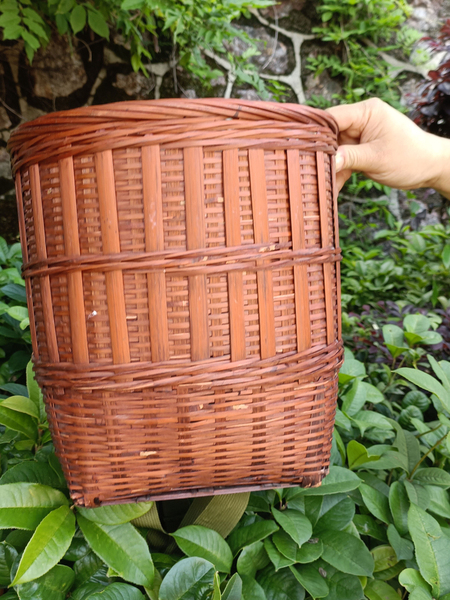 Bamboo Woven Basket, Finely Crafted Vintage Double-Strap Basket, Tea-Picking Bamboo Basket, Household Bamboo Basket, Thickened with Strong Load-Bearing Capacity