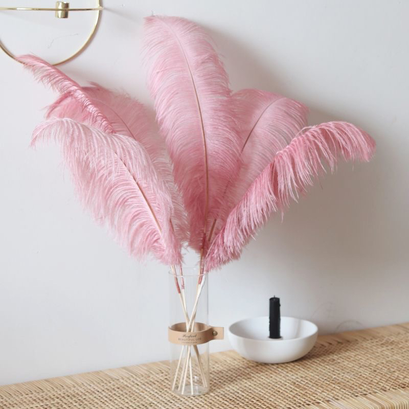 Ostrich Feathers Decorative Items for Home Living Room and Bedroom Tabletop Atmosphere Decorations Flower Bouquet Accessories Wedding Aisle Decorations Ostrich Feathers Decorative Items for Home Living Room and Bedroom Tabletop Atmosphere Decorations Flower Bouquet Accessories Wedding Aisle Decorations