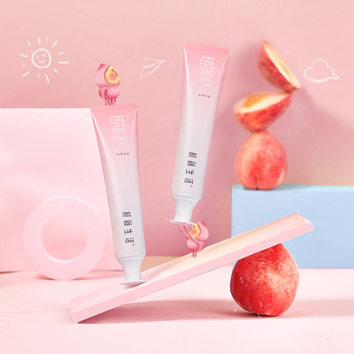 极简生活联名屁桃君氨基酸牙膏去黄牙垢亮白清新口气美白口腔清洁