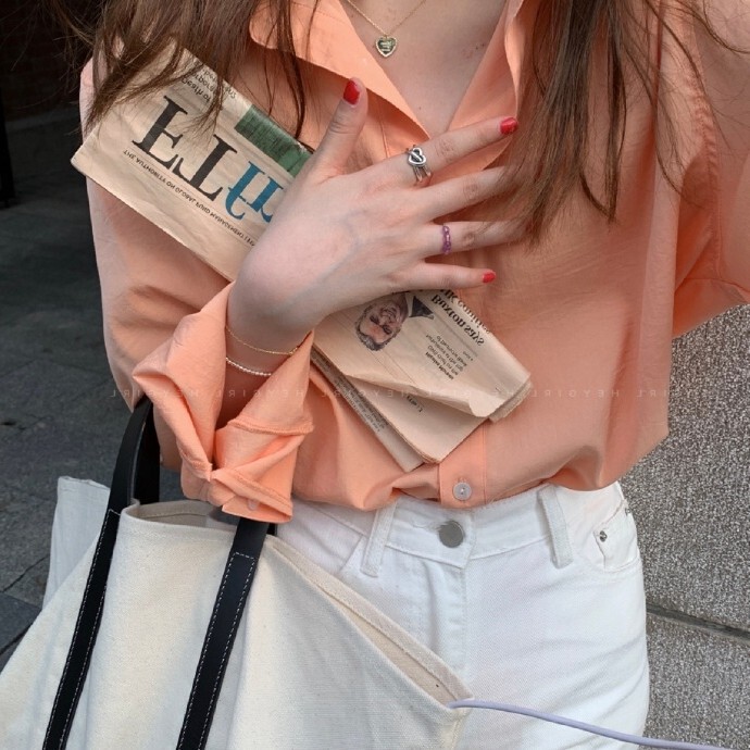 Korean Style Simple Grapefruit-Colored Shirt for Women, High-End, Elegant, Niche Design, Loose-Fitting Shirt for Layering, Early Autumn
