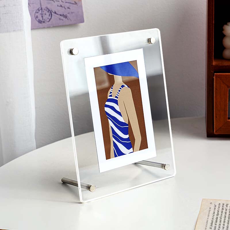 Acrylic Photo Frame Display Stand for ins Polaroid Photos, Transparent Small Card Display Stand for 6-Inch Photos, High-End Decoration