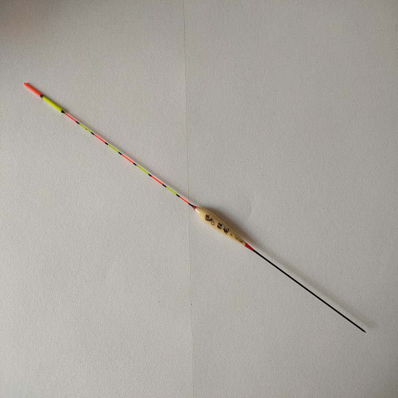 Balm wood float with two eyes plus coarse amplification of floating carp carp drift integrated buoy mixed raising