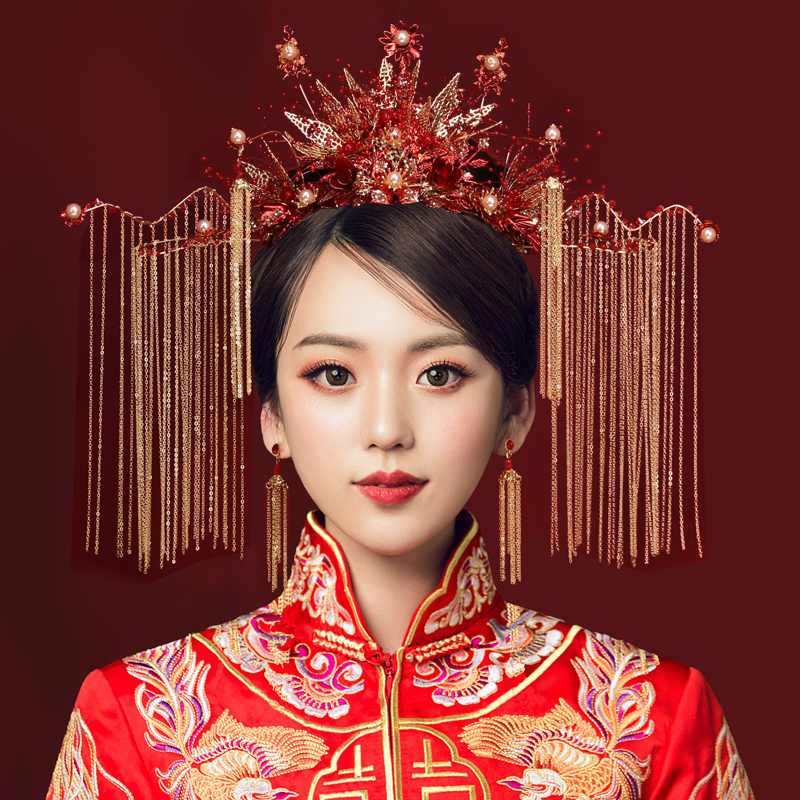 New bride headdress Chinese luxury fengcheng court ancient wedding Xiuhe clothing suitable round face