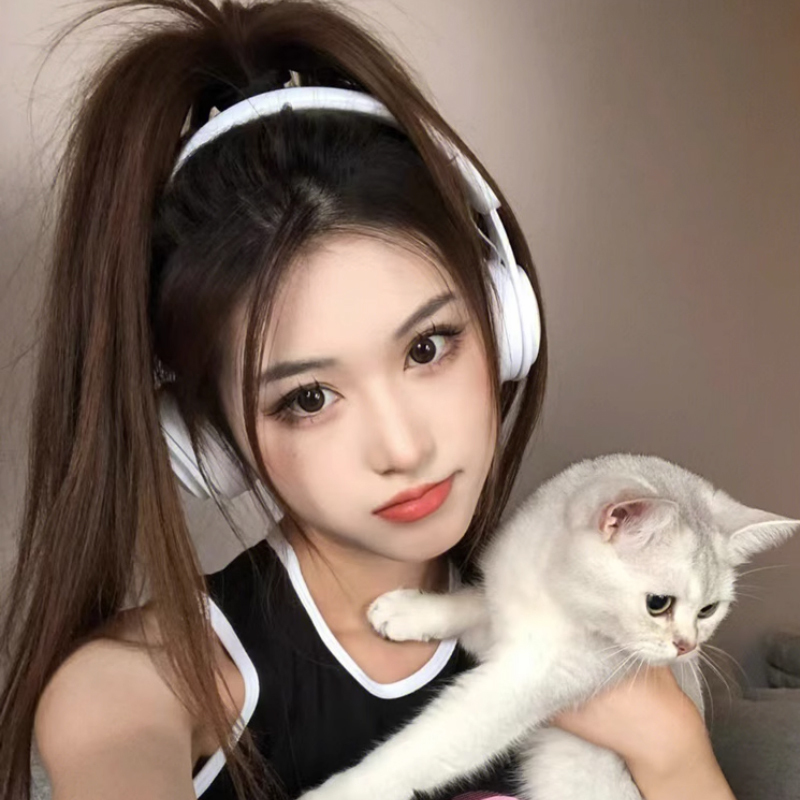 Head-Mounted Bluetooth 2025 New Model Children's White Girls' Photography Heavy Bass Noise-Canceling Headset for Sports and General Use