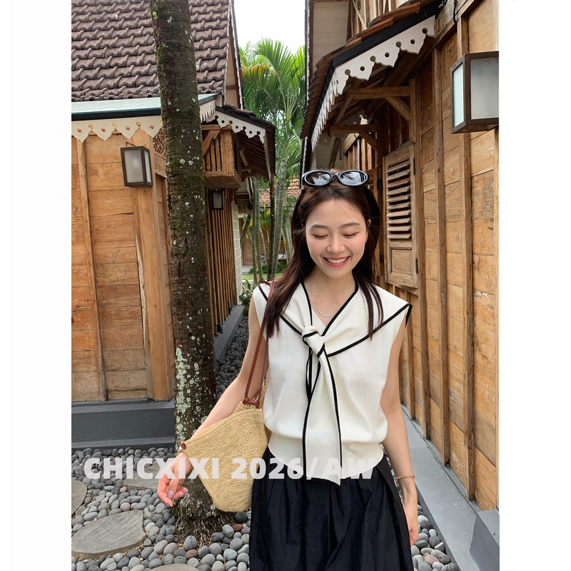Chicxixi 2026/Aw【Nautical Princess】Navy Collar Shawl White Knit Top with Stunning Elegance
