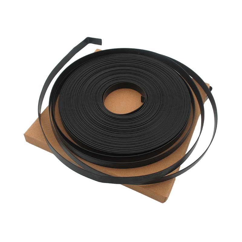 Black bag plastic spray plastic marine cable bundled with homemade stainless steel ties black bag plastic coated coated strap