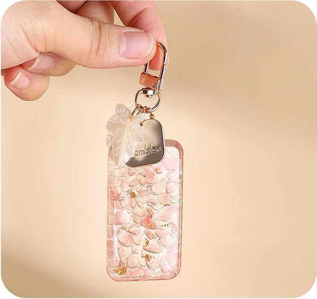 Duoduo Le handmade high-transparent crystal glue phone case specimen amber epoxy resin glue DIY cat claw soft cushion