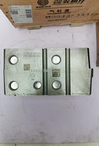 P12 Natural Gas Engine Cylinder Head 1001363831 Cylinder Head Original Genuine Vehicle Parts