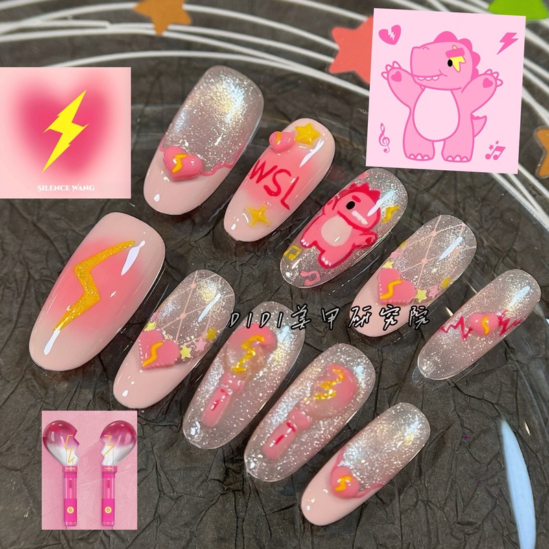 Wang Sulong's Tomorrowland Fan Support Nail Art: Pink Medium-Length Nails with a Cute, Girly Design, Purely Handmade for Concert Nail Art