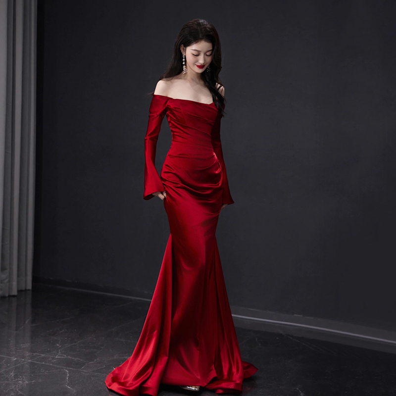 One-Shoulder Toast Dress for the Bride 2026 New Style High-End Simple Long-Sleeved Burgundy Wedding Engagement Fishtail Dress One-Shoulder Toast Dress for the Bride 2026 New Style High-End Simple Long-Sleeved Burgundy Wedding Engagement Fishtail Dress