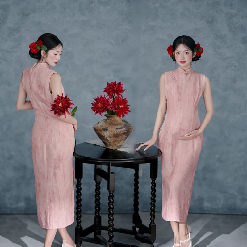 New Style Studio Photography of Pregnant Women in Traditional Chinese-Style Cheongsam, New Chinese-Style Maternity Photoshoot, Atmospheric Belly Photos, Clothes for Home Photography New Style Studio Photography of Pregnant Women in Traditional Chinese-Style Cheongsam, New Chinese-Style Maternity Photoshoot, Atmospheric Belly Photos, Clothes for Home Photography