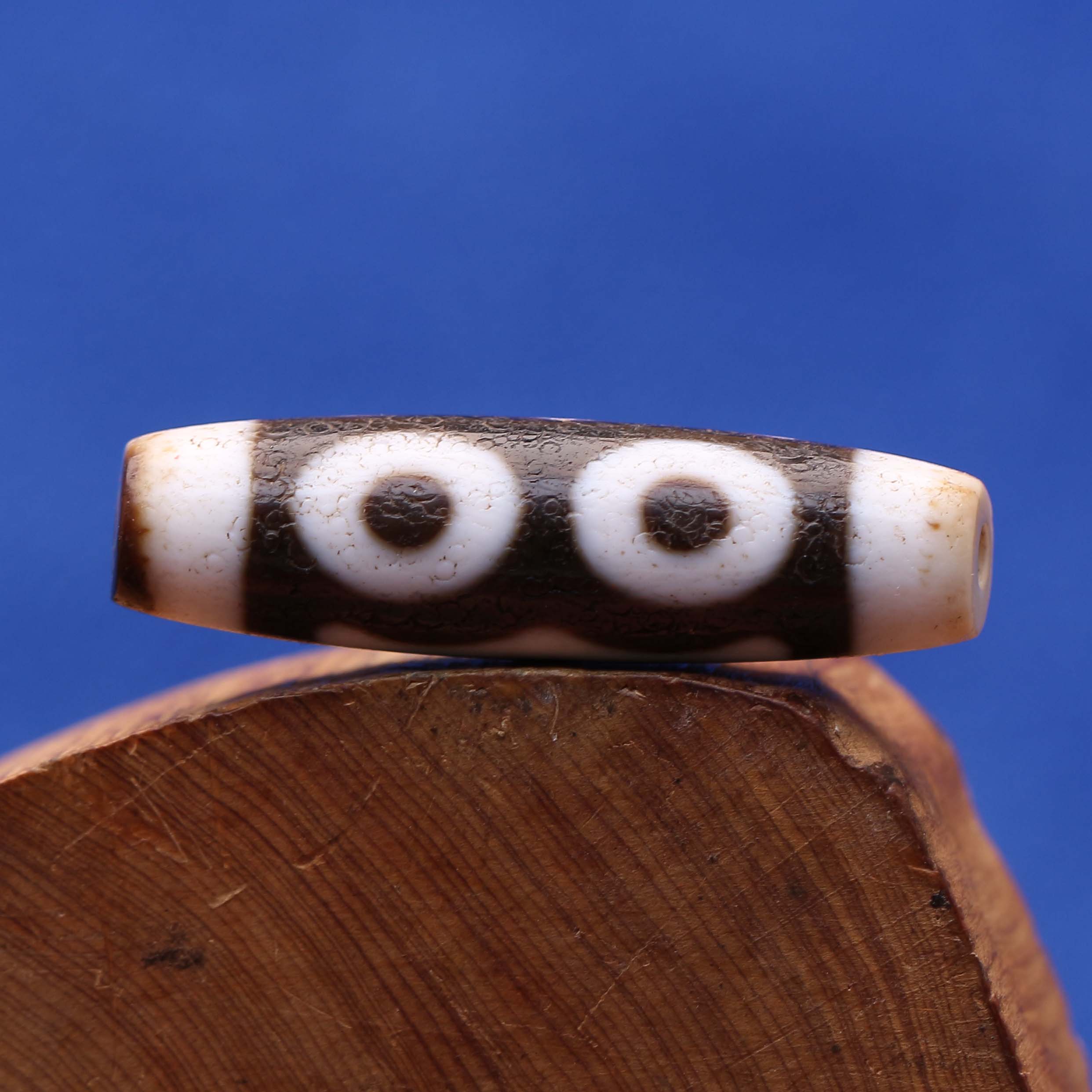 Natural Tibet authentic type two or three eyes dzi bead pendant necklace men's hand string women's old mine shale raw stone agate certificate