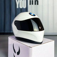 BWM White (яркая поверхность)