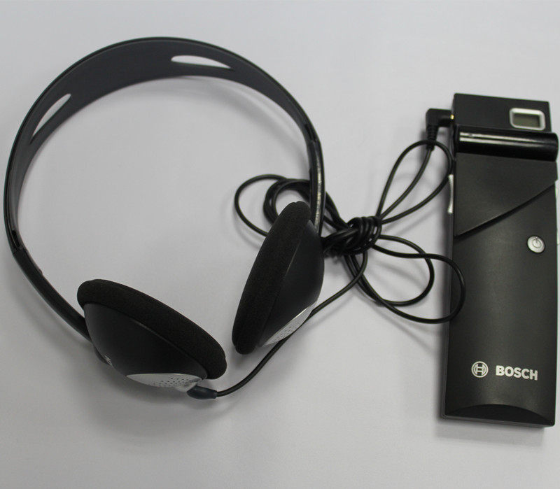 Qingdao Simultaneous Interpretation Translation Leased Bosch Tongan Equipment Rental Wireless Receiver to lease the same transfer lease