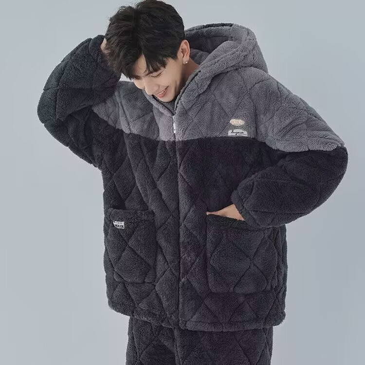 Pajamas for Men in Autumn and Winter, Coral Velvet, Three-Layer Thickeneded Fleece-Lined, Quilted, Warm, Flannel Home Clothes, Winter Suit Pajamas for Men in Autumn and Winter, Coral Velvet, Three-Layer Thickeneded Fleece-Lined, Quilted, Warm, Flannel Home Clothes, Winter Suit