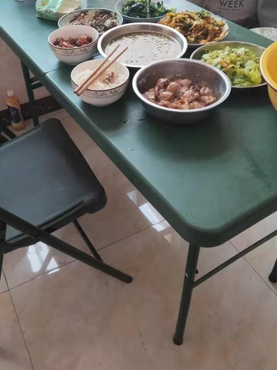 Field Folding Work Table, Outdoor Steel-Wood Military Green Blow-Molded Table and Chair, Portable Beach Training Individual Soldier Tablecloth Cover