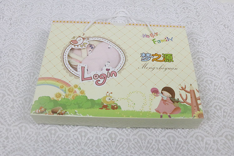 Coffret cadeau pour nouveau-né - vêtements - Ref 1960704 Image 20