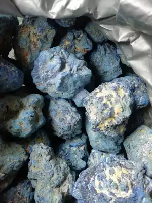 Yangchun blue copper ore raw stone specimen high purity blue pigment aeruginosa blue Chinese painting Thangka painting 500g