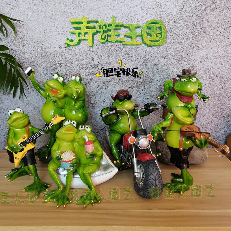Cute and Funny Frog Resin Ornaments, Bullfrog Restaurant Decorations, Desktop Creative Funny Realistic Animal Model Display