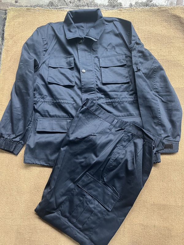 Navy Blue Winter Workwear Set, Unisex, Outdoor Labor Protection, Wear-Resistant Work Clothes, Blended Fabric, Anti-Static, Multi-Pocket