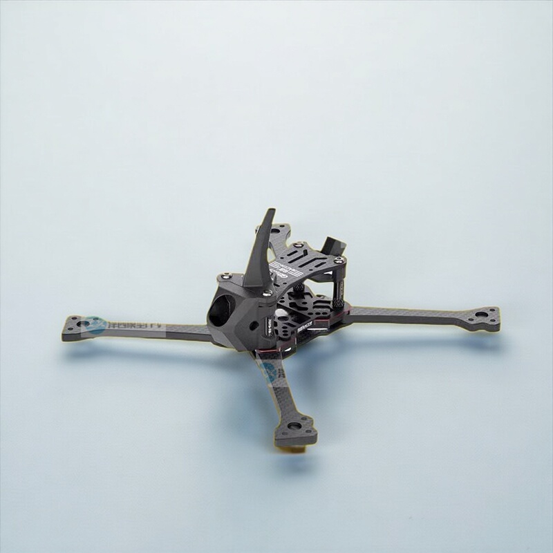 Geprc Racer 5inch Racing Frame Is Compatible with Hdzero Image Transmission, Leading the Way in Track Racing